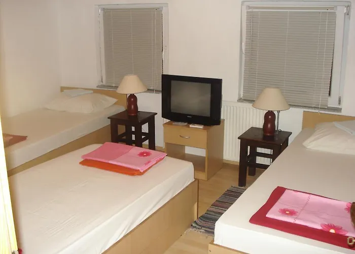 Hercegovina 旅馆 *